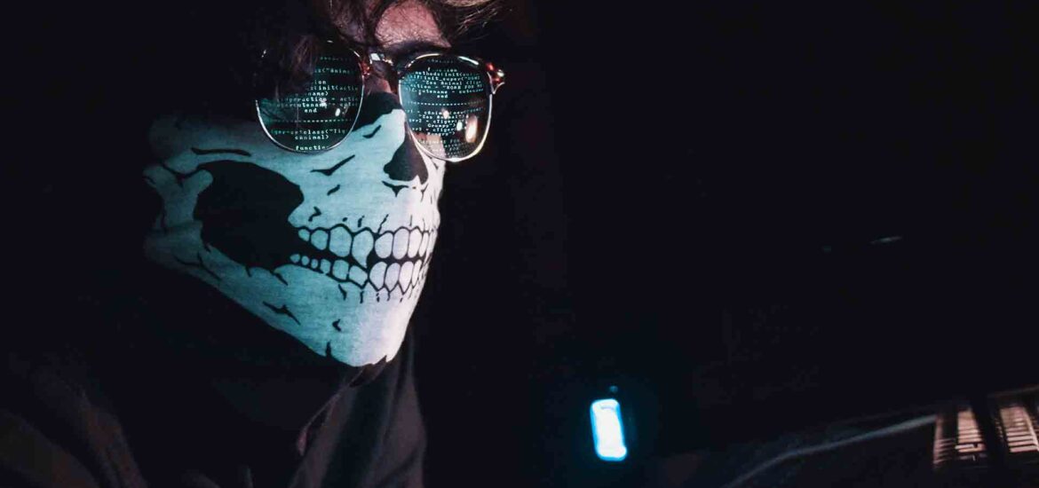 How Our Emotions Can Make Us Victims of Online Fraud?
