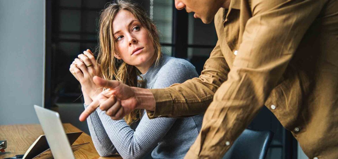 5 Habits That Might Be Ruining Your Career