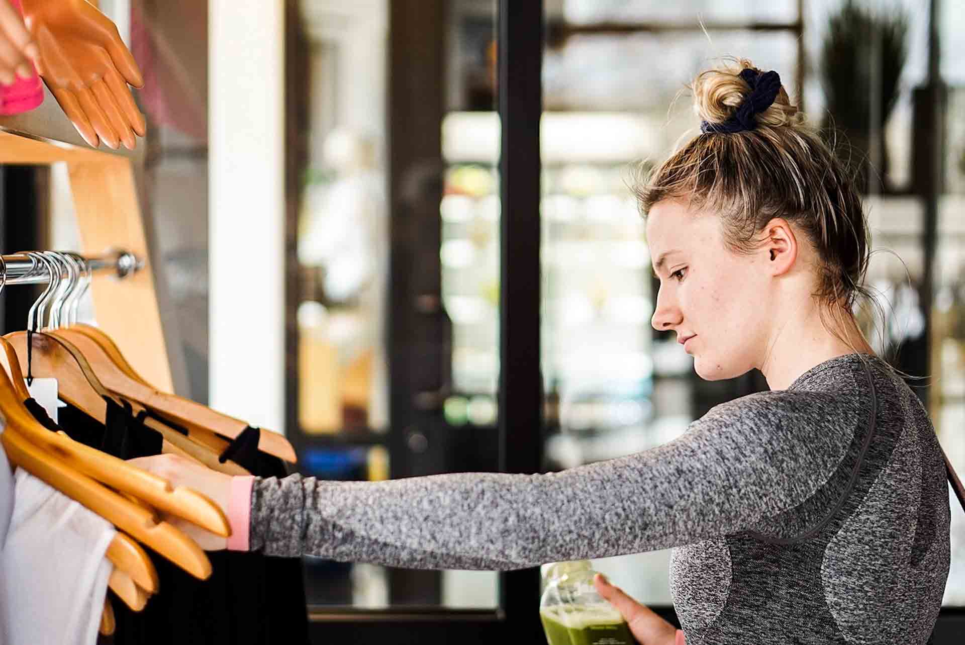 The Dos and Don’ts of What to Wear On a Date for Woman