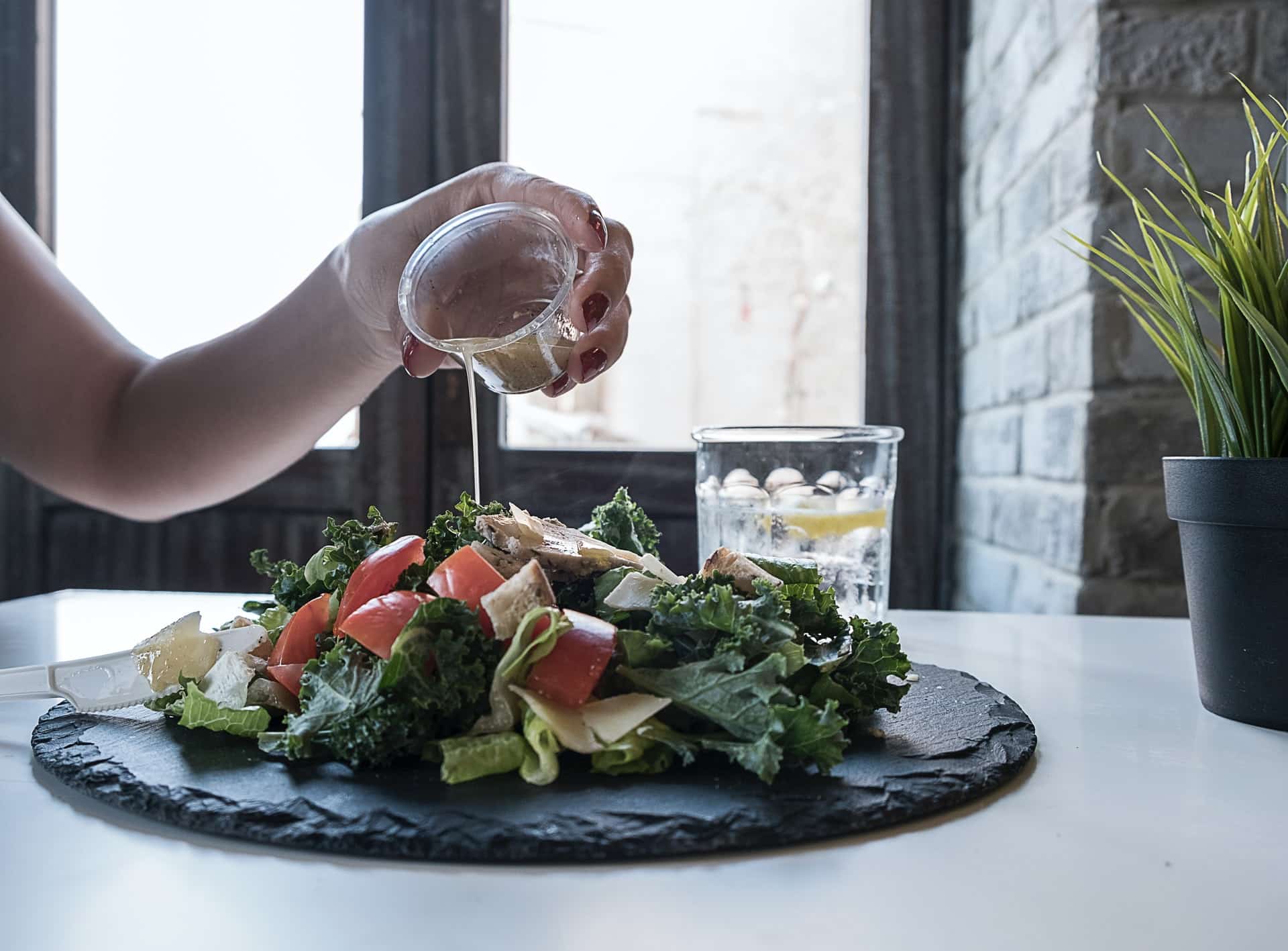 GreeK Salad Recipe Directions