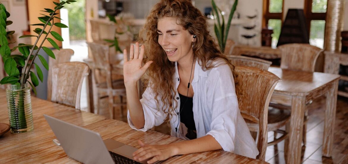 7 Pro Social Etiquette Guide for Video Conferencing