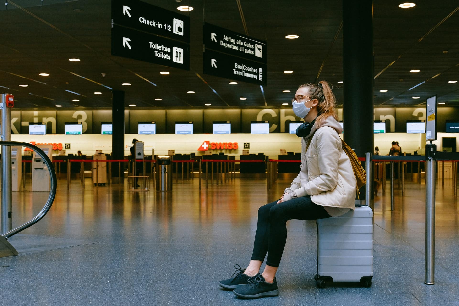 How to Travel with Precaution to Protect Yourself During the Pandemic